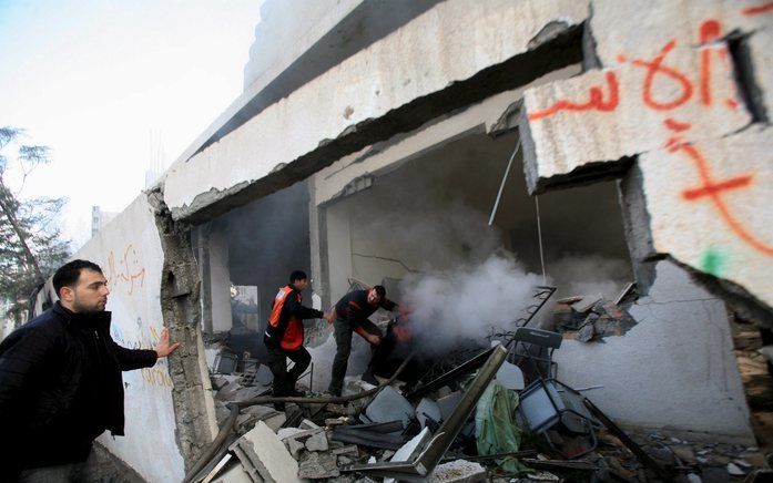 Een door Israël beschoten huis, waar mogelijk Hamasstrijders zich schuil hielden. Foto EPA