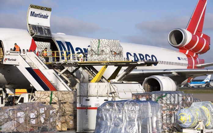 Het vrachtverkeer via de lucht is in december met 22,6 procent gedaald, zo liet de internationale luchtvaartorganisatie IATA donderdag weten. Foto ANP