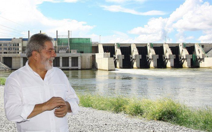 SAO PAULO – Slechts 1 procent van de Brazilianen heeft geen vooroordelen tegen homo’s. Dat blijkt uit een onderzoek dat is uitgevoerd door een bureau dat is verbonden met de Arbeiderspartij (PT) van de Braziliaanse president Lula da Silva. Foto EPA