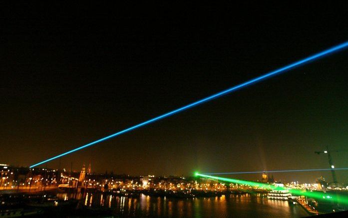 SCHIPHOL – De Inspectie Verkeer en Waterstaat (IVW) gaat in beeld brengen hoe groot de problematiek is van laserstralen die vliegtuigen bij Schiphol lastig vallen. Foto ANP