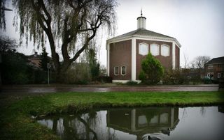 De Immanuëlkerk aan de Freesiastraat in Capelle aan den IJssel is sinds 2002 in handen van CVU Uitvaartzorg. Foto’s RD, Henk Visscher