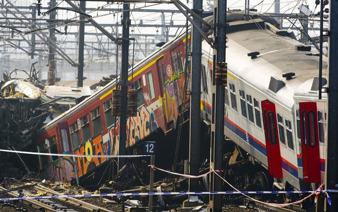 BRUSSEL – Het treinverkeer in België verliep woensdagmorgen weer normaal. Dinsdag waren er nog ernstige problemen als gevolg van spontane acties bij treinbestuurders naar aanleiding van het dodelijk trein­ongeval maandag bij Halle. Foto ANP