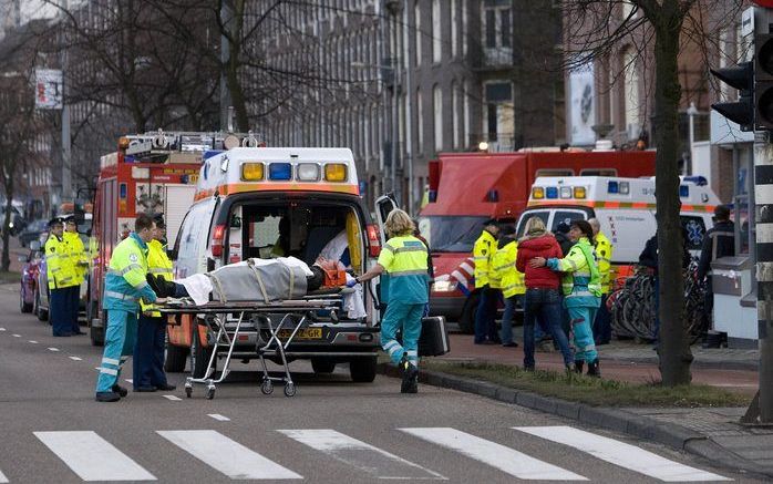 DEN HAAG – Een glad spoor is de oorzaak van de botsing van twee metrostellen, zaterdag in Amsterdam. Dat is de voorlopige conclusie van het eerste onderzoek van de Inspectie Verkeer en Waterstaat (IVW). Het vervoersbedrijf GVB trok maandag dezelfde conclu