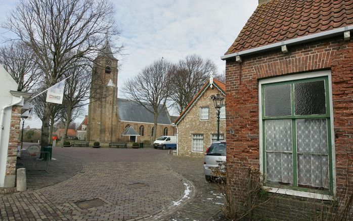 AAGTEKERKE – De christelijke partijen in de gemeente Veere hebben zich altijd sterk gemaakt voor het behoud van de eigen identiteit van de afzonderlijke kernen. In toeristische plaatsen als Domburg zijn de winkels op zondag open, in dorpen als Aagtekerke 