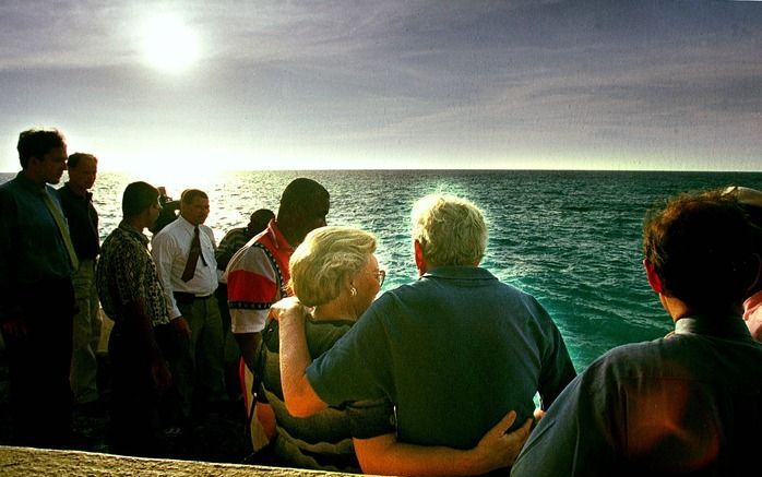 Prins Claus en koningin Beatrix in 1999 tijdens een bezoek aan Curaçao. beeld RD, Henk Visscher