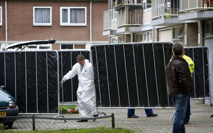 De vermoedelijke dader van de moorden in Enschede was eerder bij de politie bekend vanwege huiselijk geweld. Foto ANP