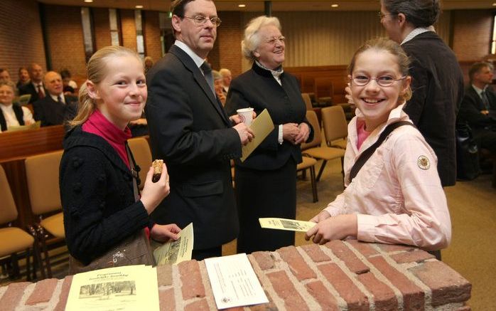 HARDINXVELD GIESSENDAM – Het deputaatschap Israël van de Gereformeerde Gemeenten belegde vrijdag in Hardinxveld Giessendam de landelijke Israëldag. De bijeenkomst werd bezocht door ongeveer 900 mensen. Foto Rob Kamminga