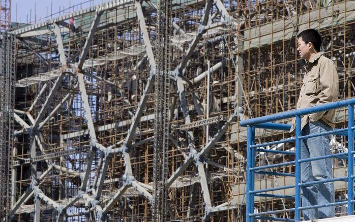 BEJING - Olympische gebouwen in aanbouw. Foto EPA