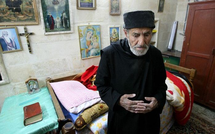 Een hoogbejaarde Syrisch orthodoxe monnik in het klooster Yoldath Aloho in Noord-Irak. Foto RD, Anton Dommerholt