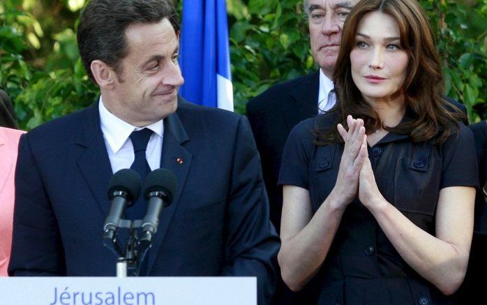 President Sarkozy is samen met zijn vrouw op bezoek in Jeruzalem. Hij sprak onder meer het Israëlische parlement toe. Foto EPA