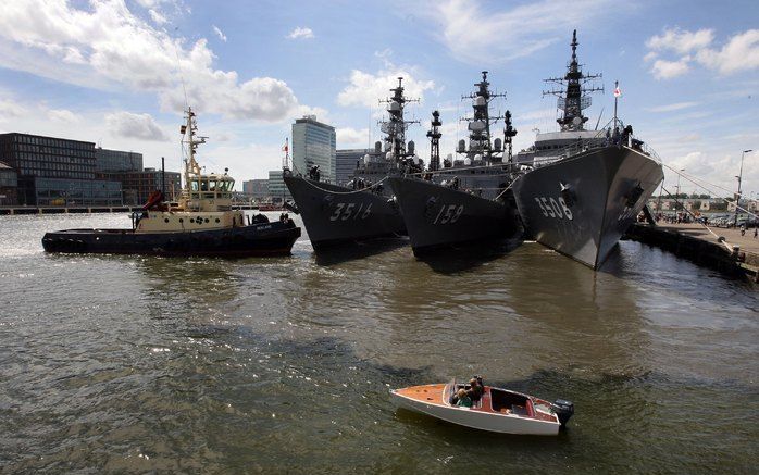 Tien landen, dertien havens en 158 dagen van huis met raketten en torpedo’s aan boord. Het is een trainingsmissie van de Japanse Maritieme Zelfverdedigingskrachten (JMSDF) om pas afgestudeerde matrozen de nodige ervaring op te laten doen en om de banden m