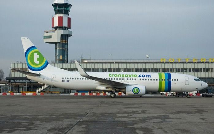 HAARLEM – De piloten van Transavia mogen dinsdag niet staken. Dat heeft de voorzieningenrechter in Haarlem maandag besloten in het kort geding dat Transavia had aangespannen tegen de Vereniging van Nederlandse Verkeervliegers (VNV). Foto ANP