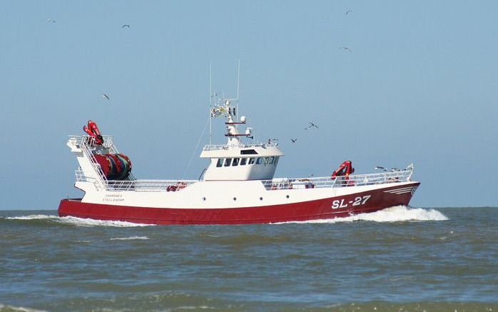 STELLENDAM – Padmos mag zich specialist noemen in de ombouw van schepen. Door het plaatsen van een grotere hoogrendementsschroef met bijbehorende straalbuis kan het brandstofverbruik met 18 procent omlaag gaan. Foto Padmos