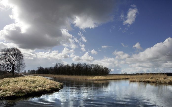 Verkeersminister Eurlings laat een alternatief plan voor een tunnel bij het Naardermeer onderzoeken. Dit liet hij dinsdag weten. Foto ANP