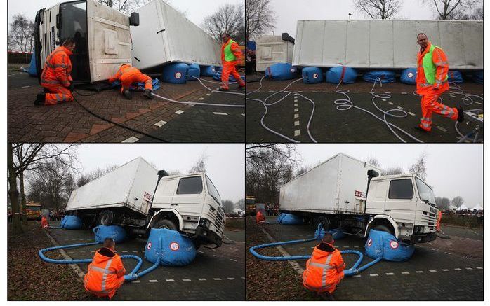 DORDRECHT – Zonder hijskraan een gekantelde vrachtwagen weer rechtop krijgen. Het kan met speciale hefkussens, die de truck omhoog duwen (foto’s boven) en kussens die de truck opvangen (foto’s onder). De demonstratie gisteren op een terrein van Rijkswater