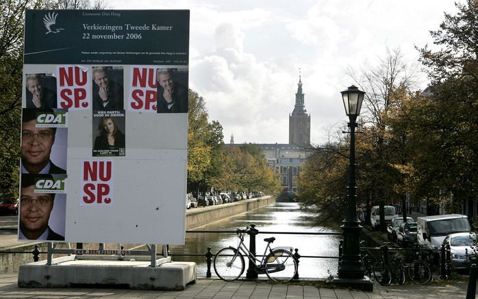 TILBURG – De verhouding tussen overheid en godsdienst is de laatste decennia zeer beperkt gezien, vindt dr. Sophie van Bijsterveld. „Voor de overheid moet godsdienst niet alleen een verschijnsel zijn waarvoor zij de burger een ‘kale’ vrijheid garandeert, 