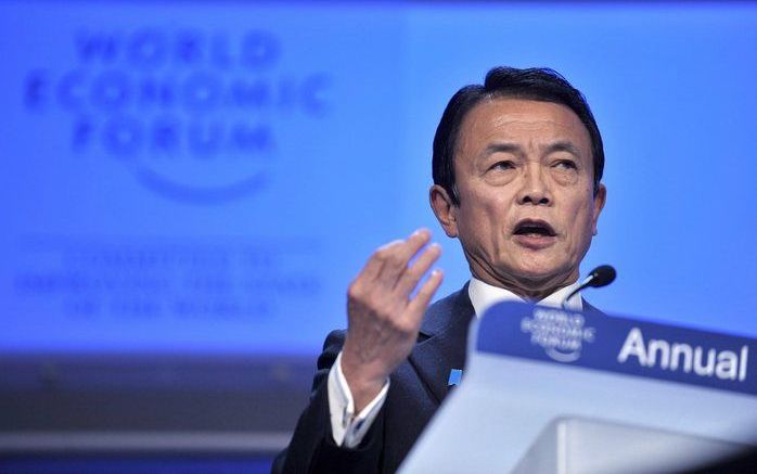 DAVOS – De Japanse premier Taro Aso heeft 1,5 biljoen yen (13,3 miljard euro) beschikbaar gesteld aan andere Aziatische landen voor infrastructuurprojecten. Foto EPA