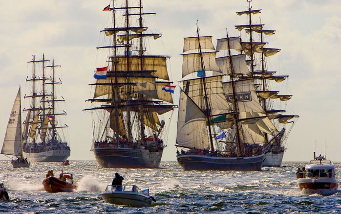 Het driejaarlijkse evenement Sail Kampen gaat in 2010 niet door. Volgens de organisatie is een landelijk evenement in Kampen niet mogelijk zolang het op zondag te veel wordt ingeperkt. Foto ANP