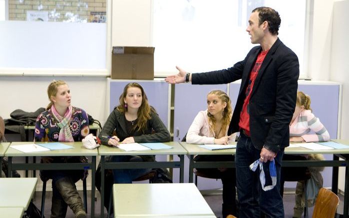 UTRECHT - Leraren in het voortgezet moeten tien dagen per jaar langer les gaan geven. Foto ANP