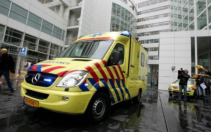 DEN HAAG – Een van de nieuwe ambulances. Foto RD