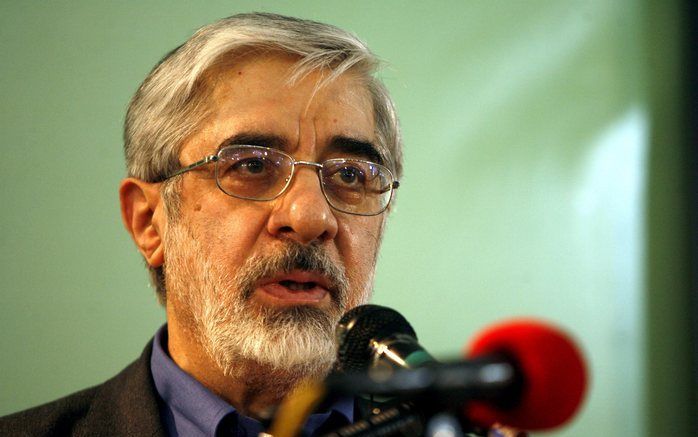 Mousavi wordt in presidentsrace gesteund door oud-president. Foto EPA