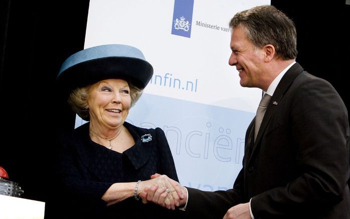 Vicepremier Bos vindt dat er niets mis is met lobbyen door de koningin. Foto ANP