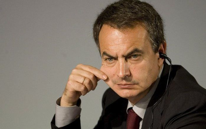 MADRID - De sociaaldemocratische regering van premier José Luis Rodríguez Zapatero wil vrouwen die een abortus ondergaan en artsen die de abortus uitvoeren meer wettelijke bescherming geven. Foto EPA