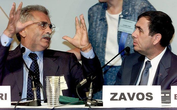 De controversiële vruchtbaarheidsspecialist Panayiotis Zavos heeft naar eigen zeggen veertien menselijke embryo’s gekloond. foto EPA