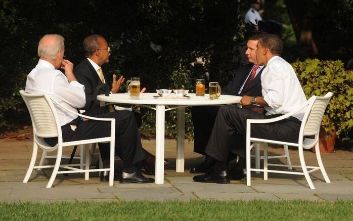 WASHINGTON - Van links naar rechts: Biden, Gates, Crowley en Obama. Foto EPA