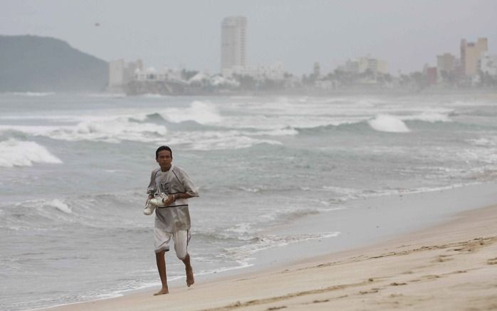 De orkaan Jimena, die de noordwestkust van Mexico nadert, heeft aan kracht verloren. Foto EPA