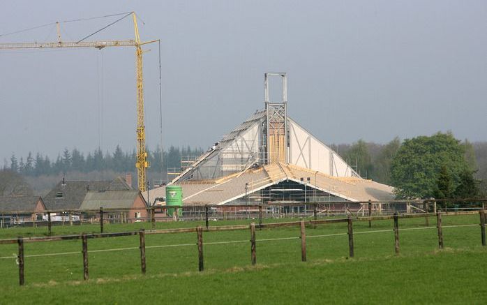 Kerkgebouw van de hersteld hervormde gemeente in Elspeet in aanbouw. Foto RD, Anton Dommerholt