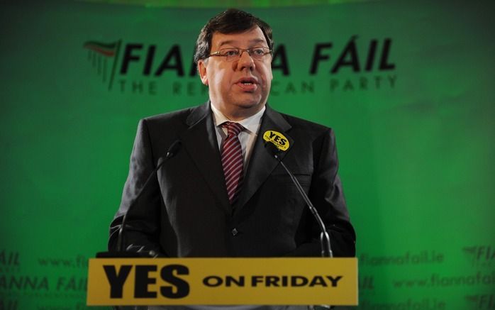 DUBLIN – De eerste Ieren hebben woensdag hun stem al uitgebracht in het referendum over een nieuw EU–verdrag. Foto: premier Brian Cowen. Foto EPA