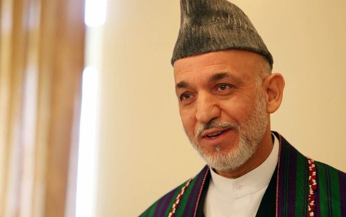 KABUL – De Afghaanse president Hamid Karzai plaatst vraagtekens bij het onderzoek naar de omvang van de fraude tijdens de verkiezingen op 20 augustus. Dat zei hij dinsdag in een interview met de Amerikaanse nieuwszender ABC News. Foto EPA