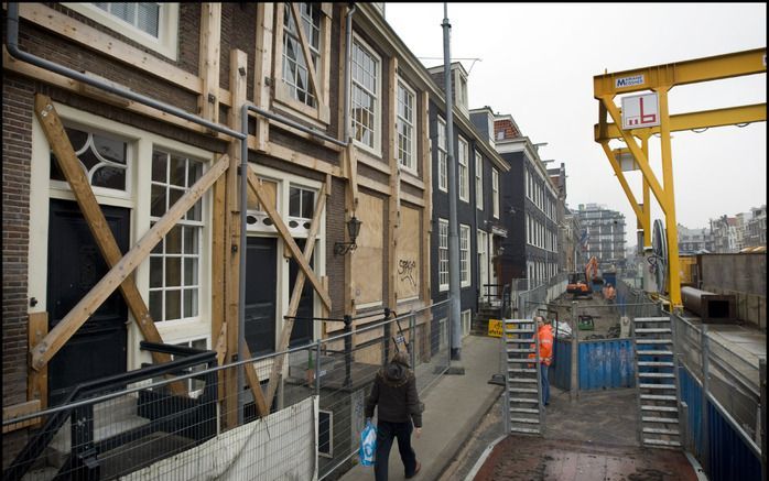 AMSTERDAM - Verzakte panden aan de Vijzelgracht in Amsterdam. Foto ANP