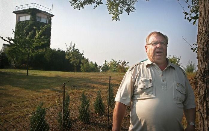 RÜTERBERG – Burgemeester Meinhard Schmechel was bereid de 140 Rüterbergers uit de DDR te leiden, maar het was al niet nodig meer. Foto RD, Henk Visscher