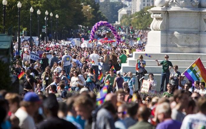 Duizenden homoseksuelen demonstreren op 11 oktober in Washington voor meer rechten. Foto EPA