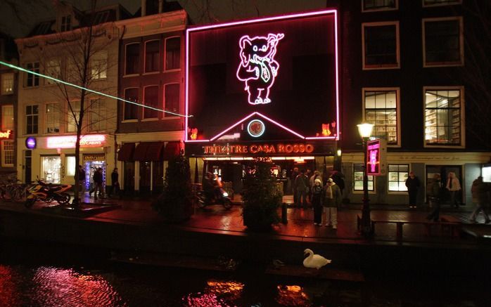 Rosse buurt in Amsterdam, waar stichting Tot Heil des Volks werkt. Wat het college van Amsterdam betreft mogen christelijke organisatie gewoon hun werk voor de overheid in de stad voortzetten. - Foto ANP