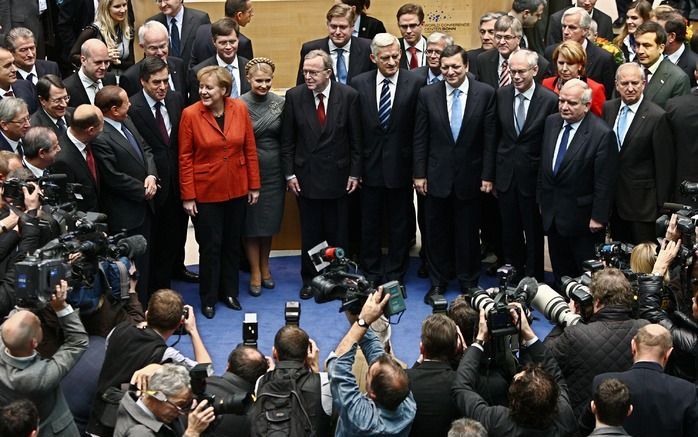 BONN– De Europese christendemocratische partij EVP heeft donderdag in Bonn met een feestelijk partijcongres haar vele verkiezingswinsten van de laatste tijd gevierd. De partij van onder meer premier Balkenende (CDA) presenteerde zich als de machtigste pol