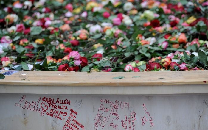 Bloemenzee op Ground Zero. Foto EPA