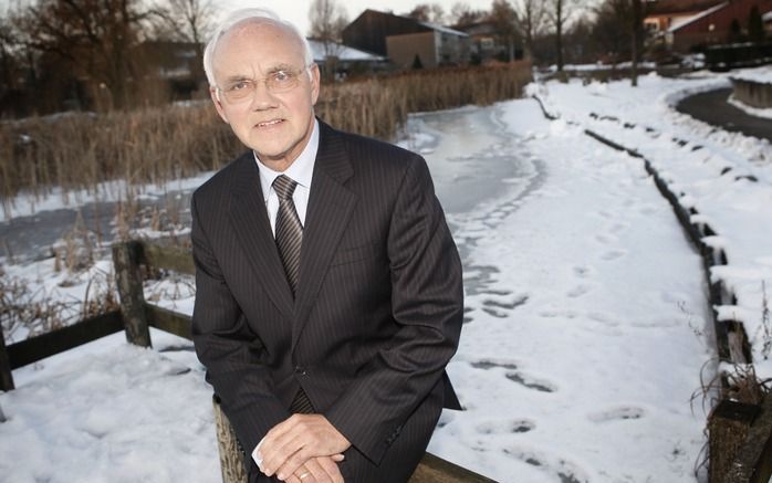 SOMMELSDIJK – Ds. Van Bennekom neemt zondag afscheid van zijn laatste ‘gemeente’: verpleeghuis De Samaritaan in Sommelsdijk. Foto Roel Dijkstra