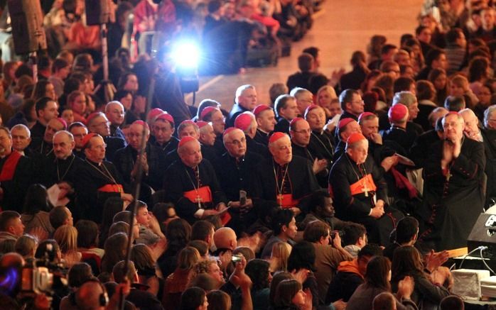 De jaarlijkse Europese jongerenbijeenkomst van de oecumenische kloostergemeenschap Taizé wordt dit jaar in Rotterdam gehouden. Foto EPA