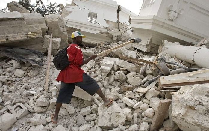 De zware aardbeving die Haïti heeft getroffen, heeft dat land en de Dominicaanse Republiek dichter bij elkaar gebracht. Foto EPA