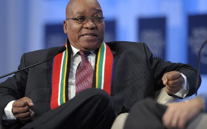 JOHANNESBURG – Een bericht dat de Zuid-Afrikaanse president Zuma (foto) in oktober vader werd van een buiten­echtelijke dochter is dinsdag door een woordvoerder afgedaan als „een privé­kwestie.” Foto EPA