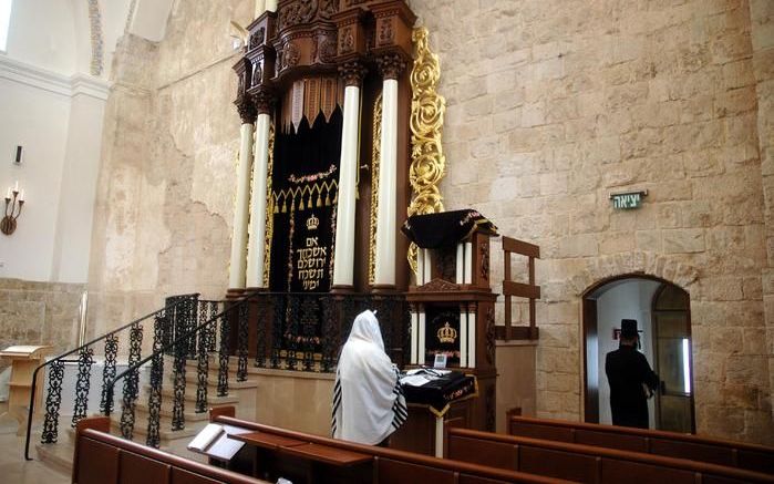 Jeruzalem – De beroemde Hurva synagoge in Jeruzalem werd dinsdagochtend opengesteld voor het publiek. Foto Alfred Muller