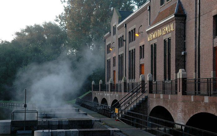 ZOETERMEER – Het valt niet erg op, maar provincieambtenaren en werknemers van de waterschappen voeren nog steeds actie voor een nieuwe cao. Foto ANP