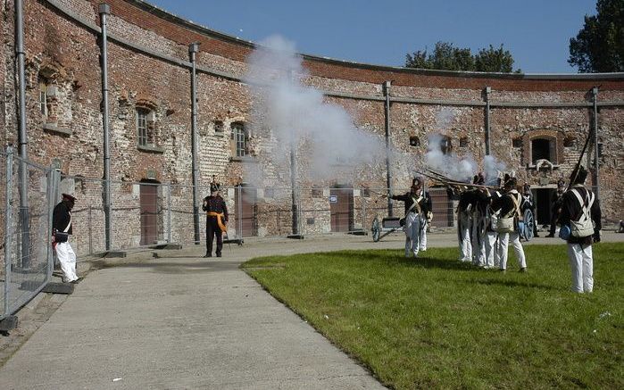 In Fort Liefkenshoek in de Antwerpse havens herleeft het verleden. Het fort uit 1584 moest de toegang tot Antwerpen bewaken, maar viel een jaar na de bouw al in handen van de Spanjaarden. Foto gemeente Beveren