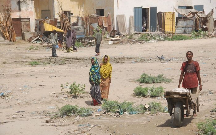 De situatie in Somalië verslechtert met de dag. Een humanitaire ramp bedreigt het Afrikaanse land. Miljoenen mensen zijn direct afhankelijk van noodhulp. Foto’s RD