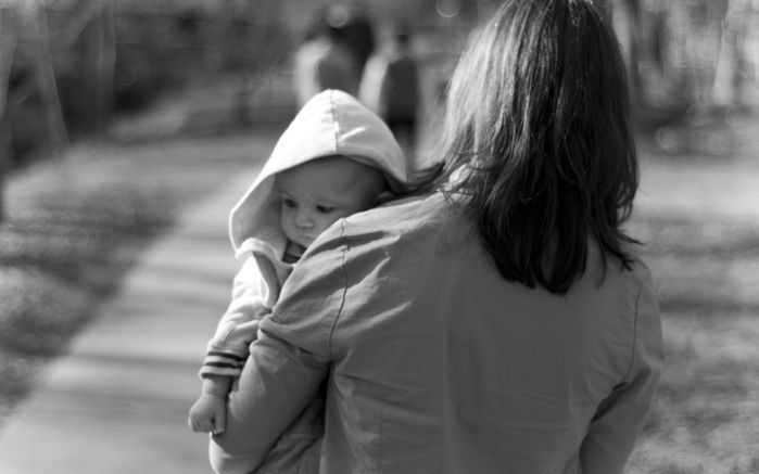 Volgens staatssecretaris Aboutaleb moeten ook weduwen met kinderen onder de 18 jaar zich voortaan beschikbaar stellen voor de arbeidsmarkt. Foto ANP