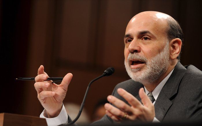 Centralebankpresident Ben Bernanke zorgde voor een impuls door zich optimistisch uit te laten over een herstel van de economie van de Verenigde Staten. Mogelijk kruipen de VS dit jaar al uit de diepe recessie, zo zei hij in een toespraak tot het Amerikaan