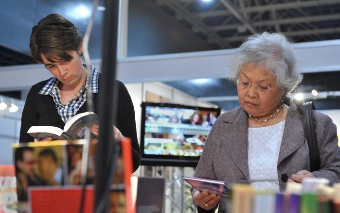 UTRECHT – De Jaarbeurs in Utrecht bood vrijdag en zaterdag onderdak aan de beurs ”Kerk en Gemeente 2009”. Volgend jaar wordt de beurs opnieuw gehouden. Foto Erik Kottier